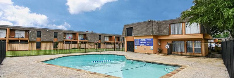Summit Park Apartments