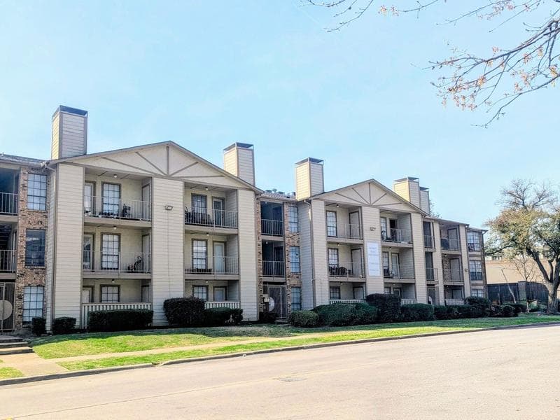 Bennett Place Apartments