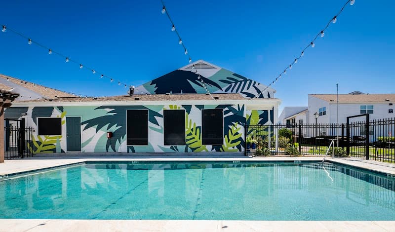 Apollo Palms Apartments