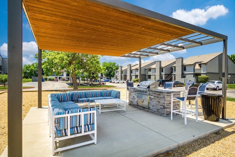 Ashton Apartment Homes
