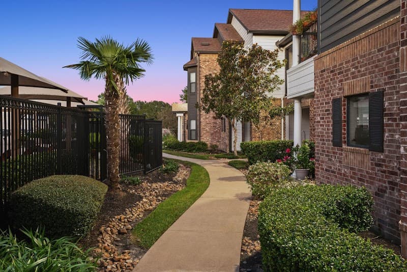 Avenues at Cypress