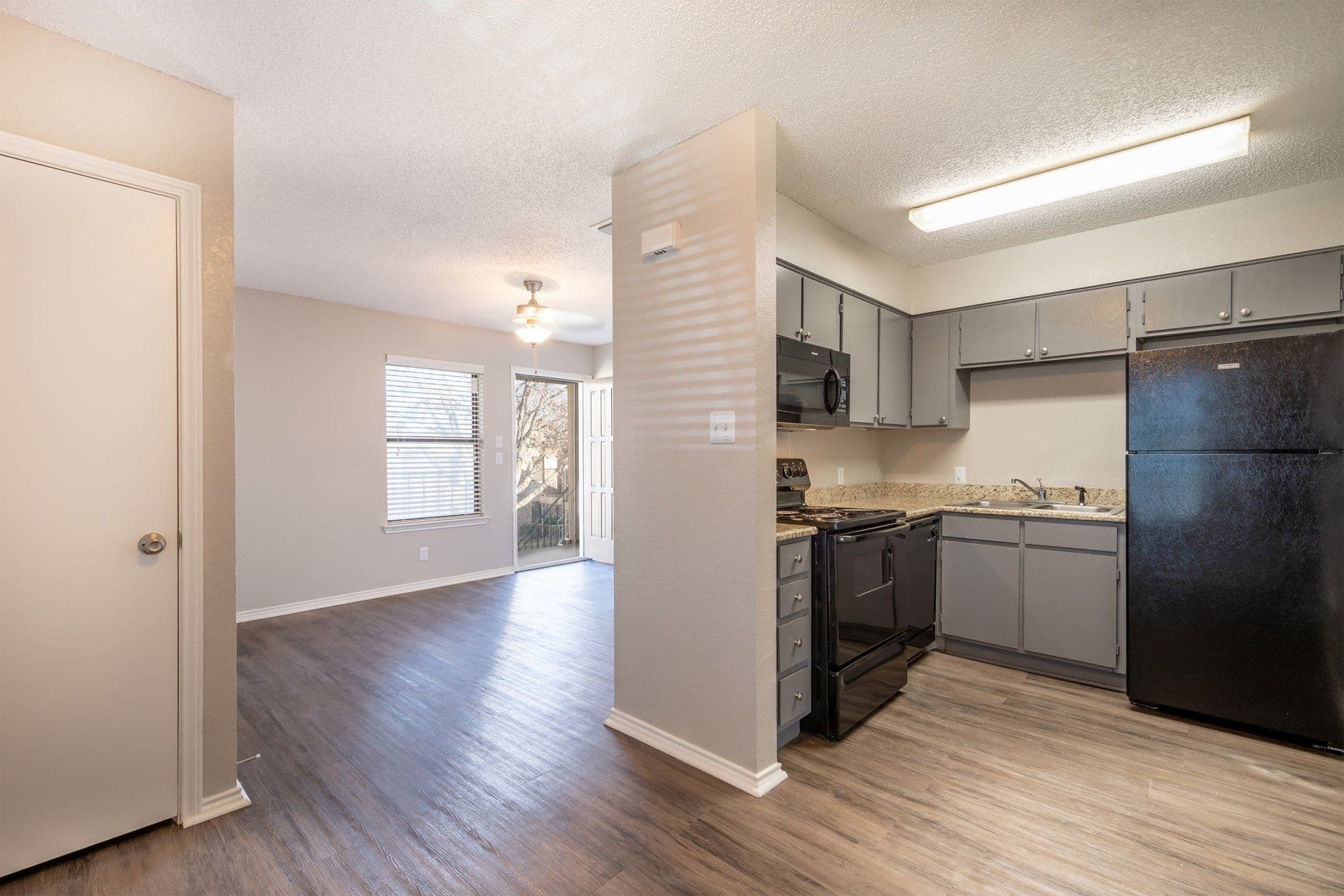Azlewood Apartments