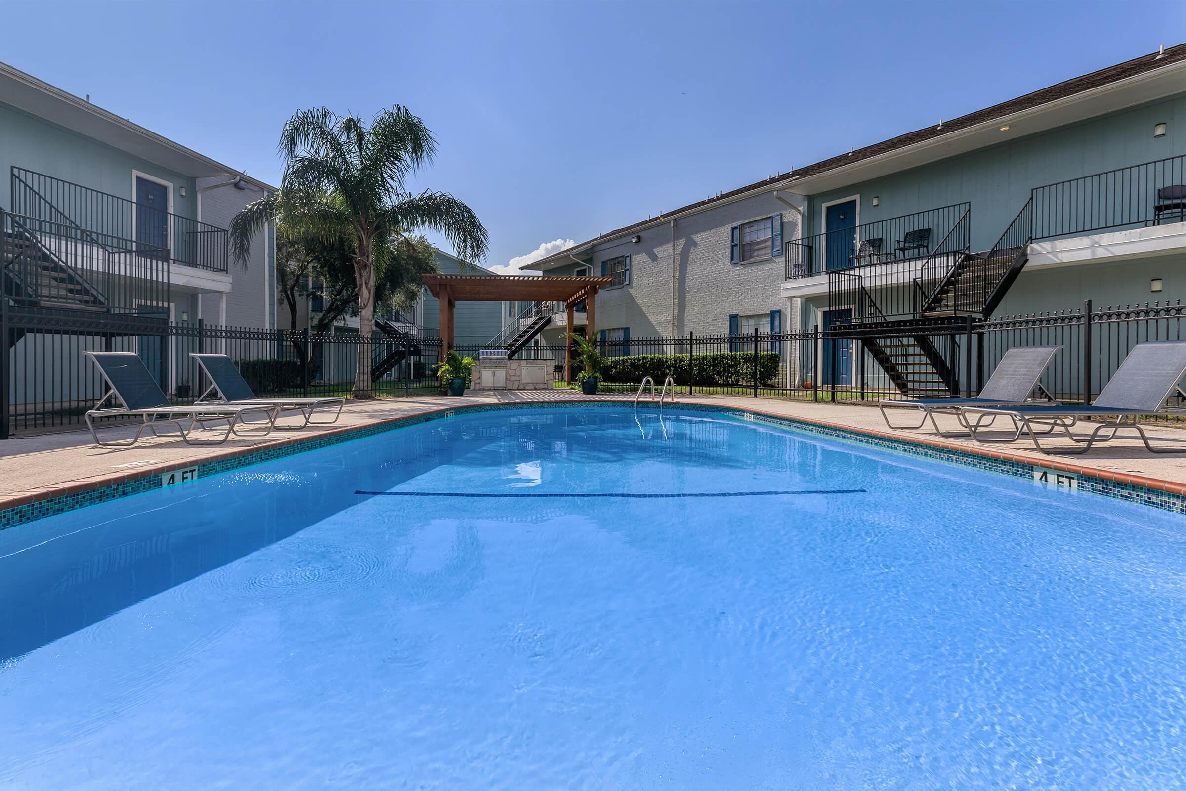 Banyan Bay Apartments