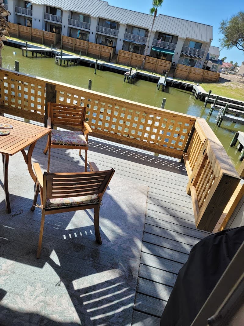 Bayhouse Condos