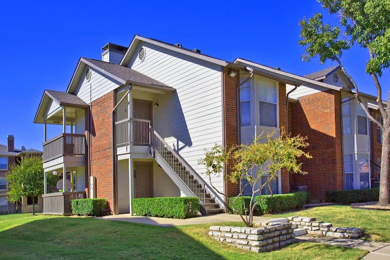 Bear Creek At Harwood Apartments