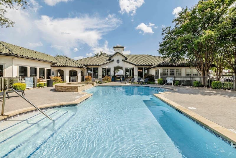 Belmond Apartment Homes