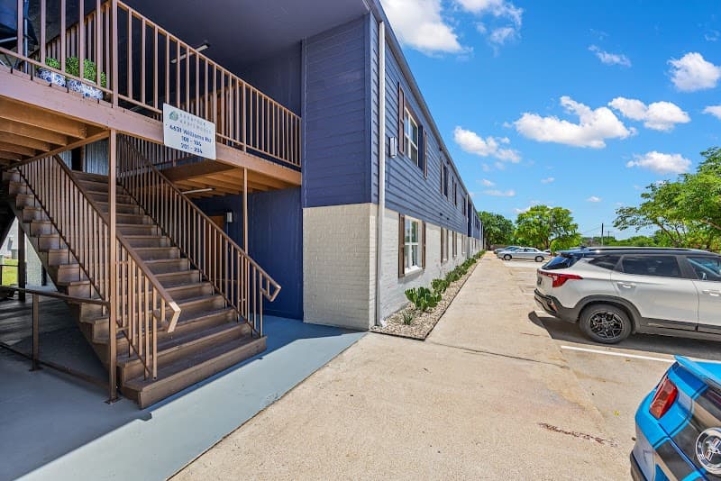 Benbrook Apartments