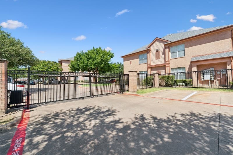Blue Lake Villas Apartments