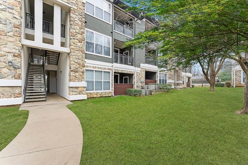 Boulders (Hurst)