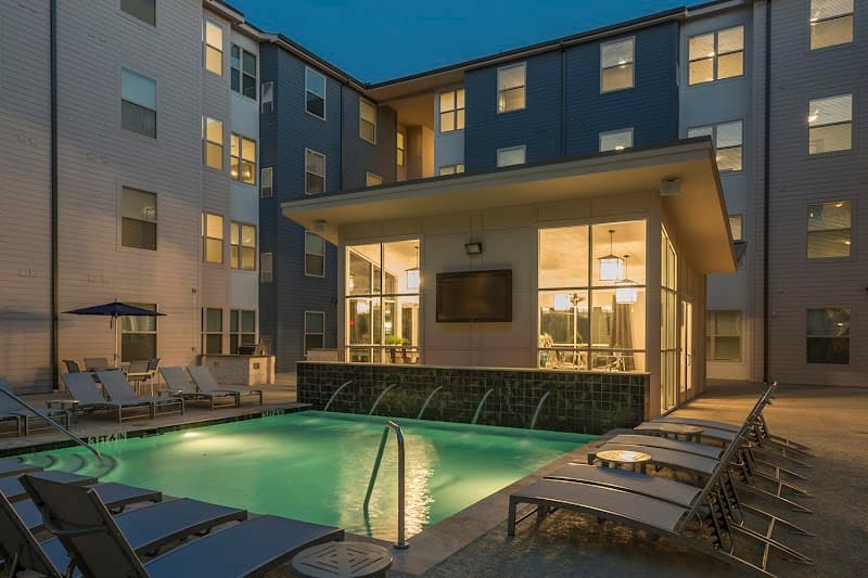 Cherry Street Apartments