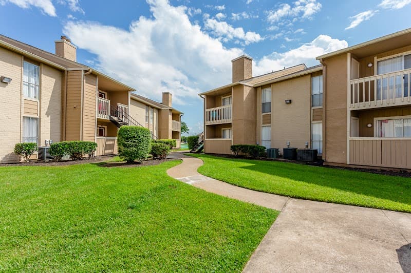 Cinnamon Ridge Apartments