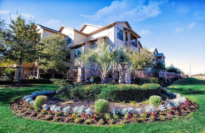 Cobblestone Park Apartments