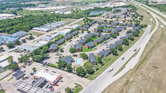 Cobblestone Village Apartments