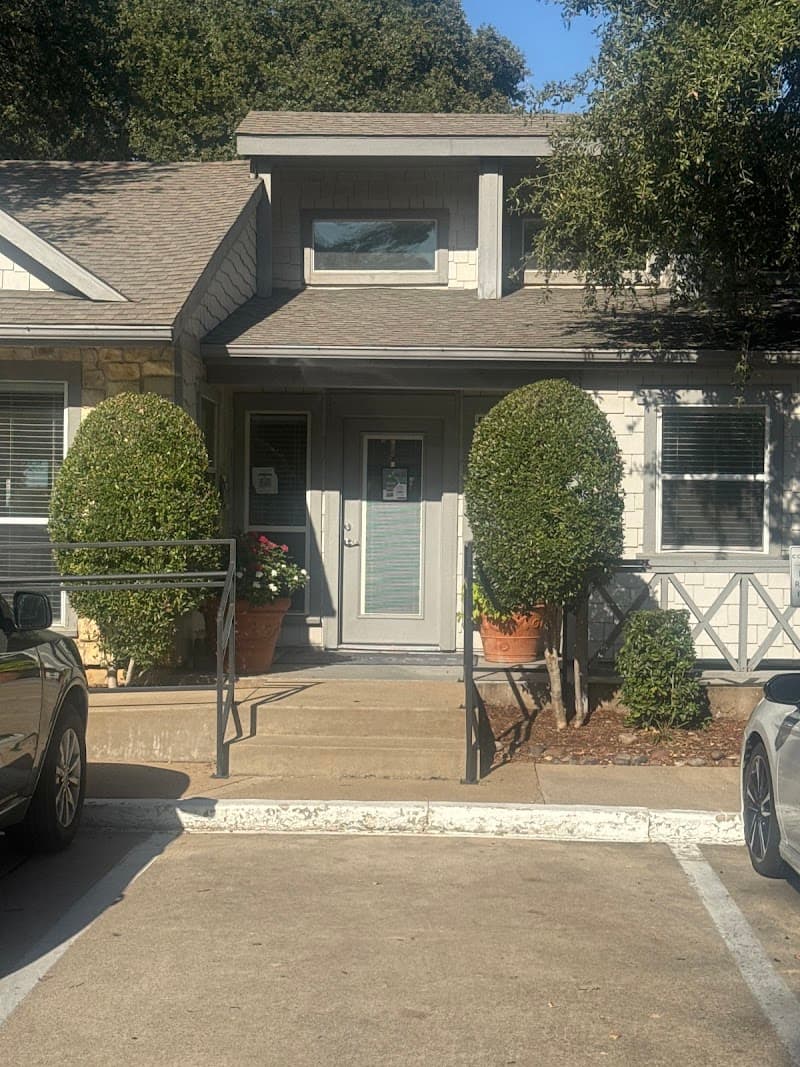 Cottages at Bedford Apartments