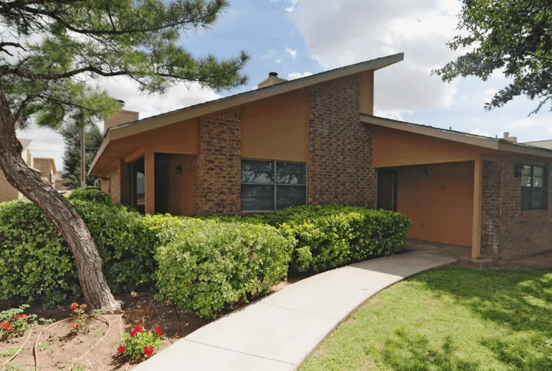 Country Crest Townhomes