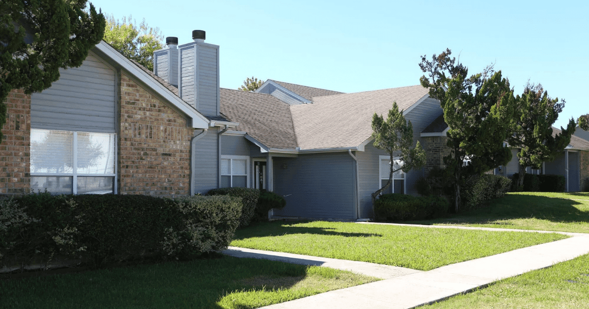 Country View Apartments
