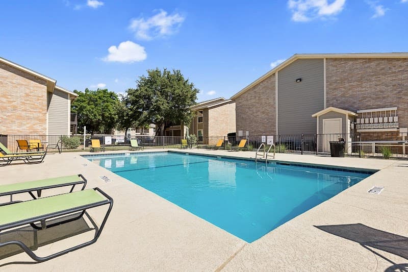 Creekside Apartments
