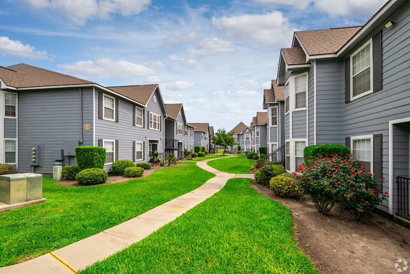 Crosswinds Apartments
