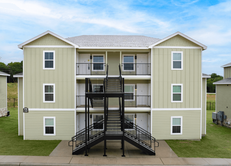 Eagle's Nest Apartments