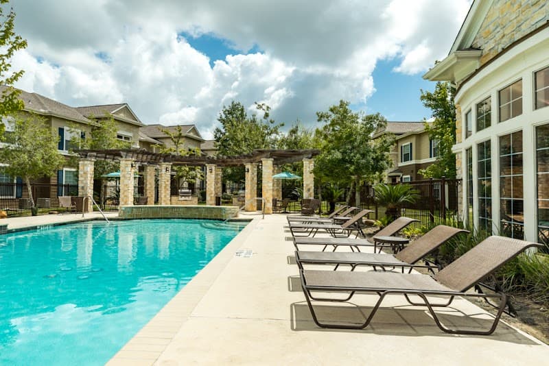 Edgewater Apartments