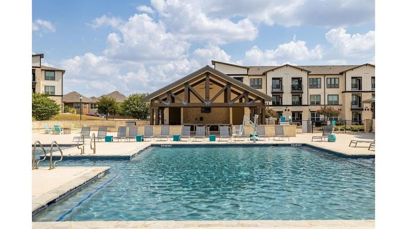 Enclave Falcon Pointe Apartments
