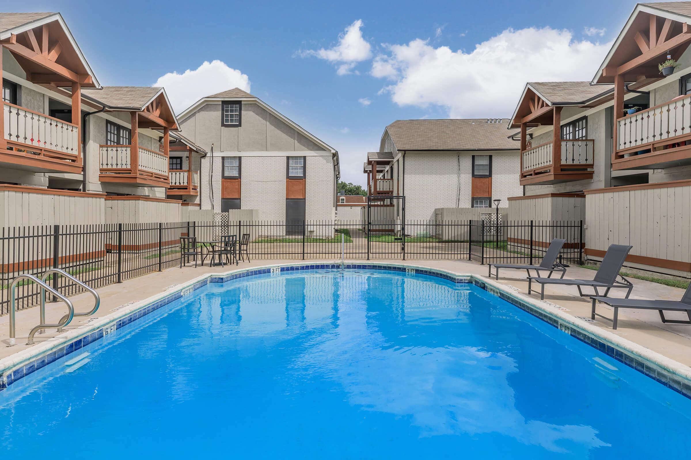 Estrella Park Apartments