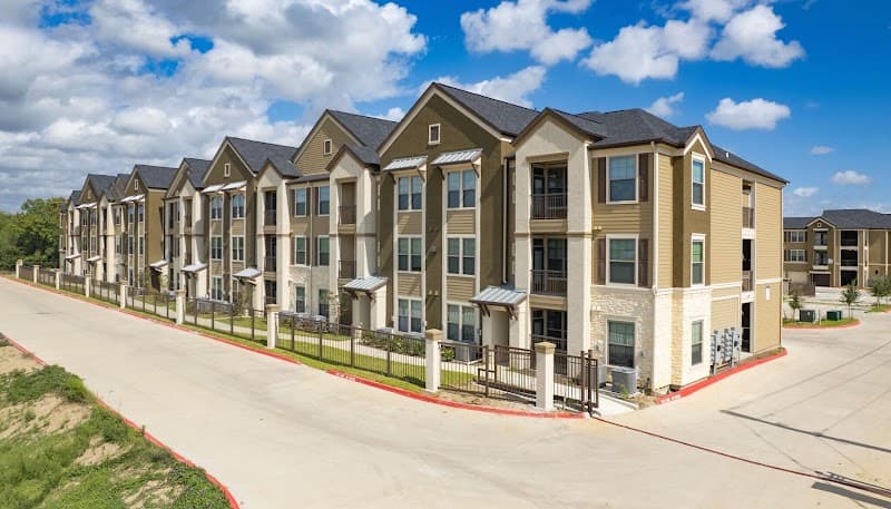 Grand Bay Apartments