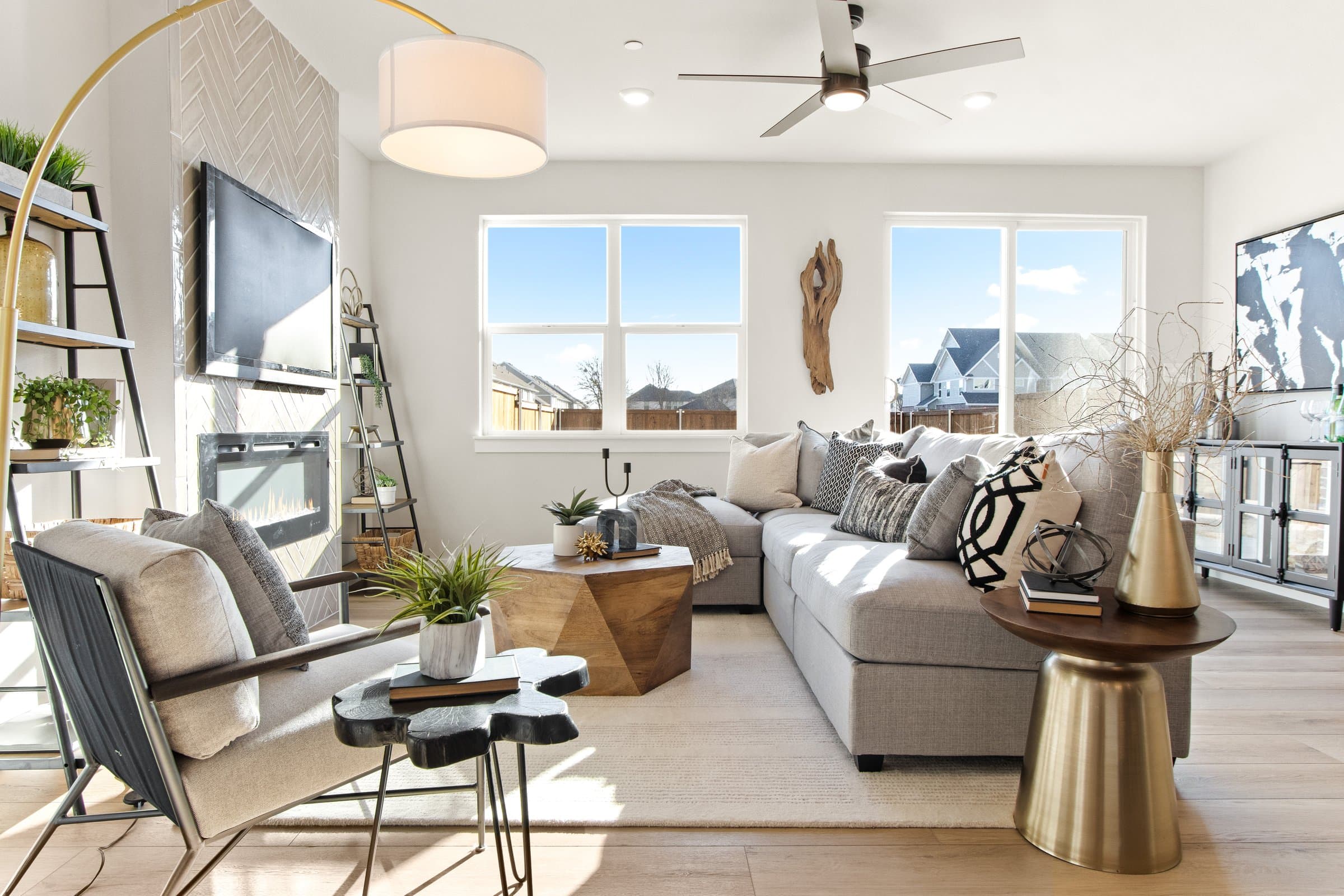 Grenadier Homes - Woodbridge Townhomes