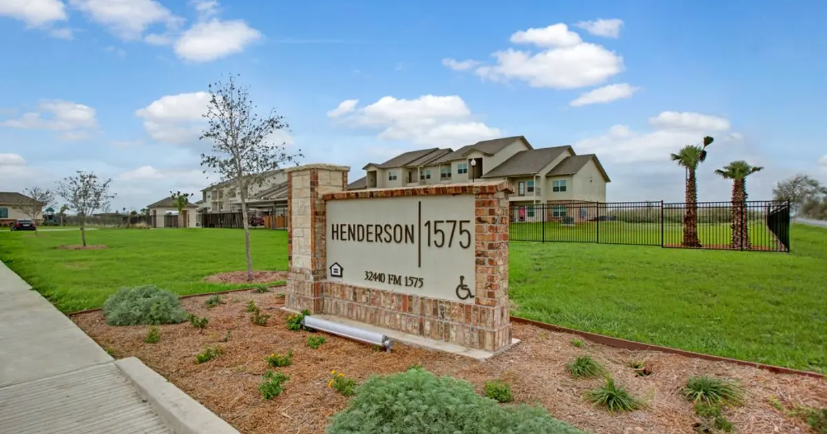 Henderson1575 Apartment Homes