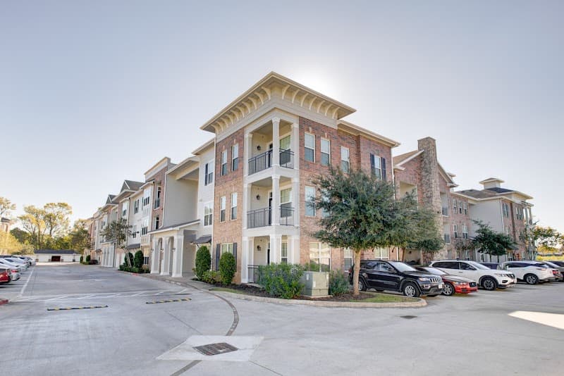 Heritage Grand at Sienna Apartments