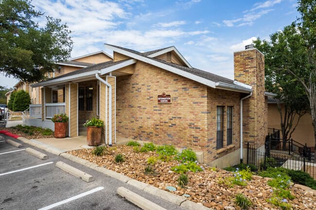 Highcrest Apartments