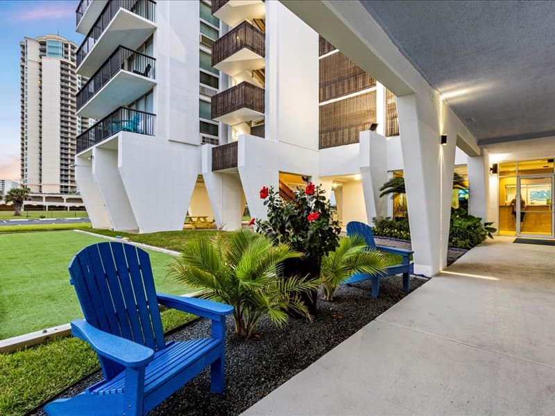 Islander East Resort