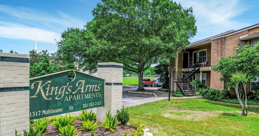 Kings Arms Apartments