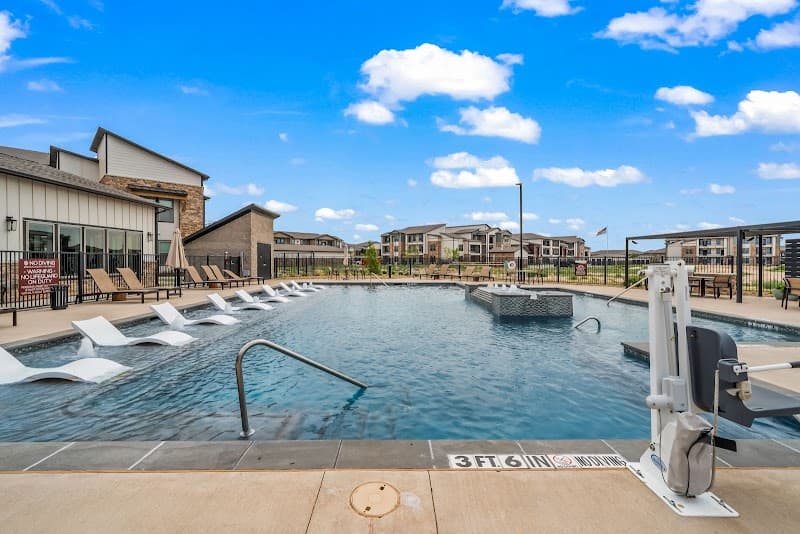 La Ventana at Canyon West Apartments