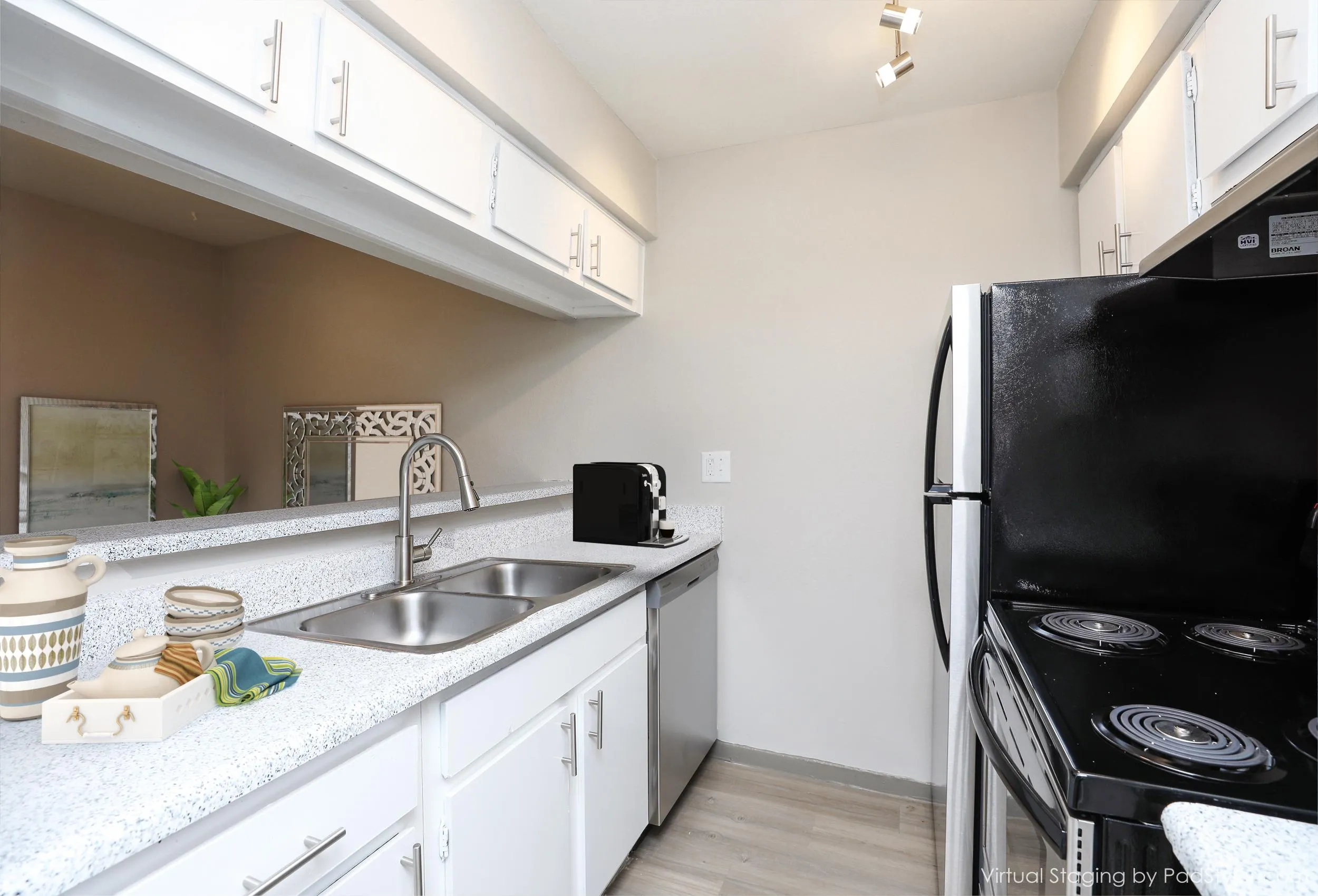 Lakewood Texas City Apartments