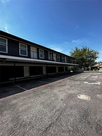 Legacy Apartments
