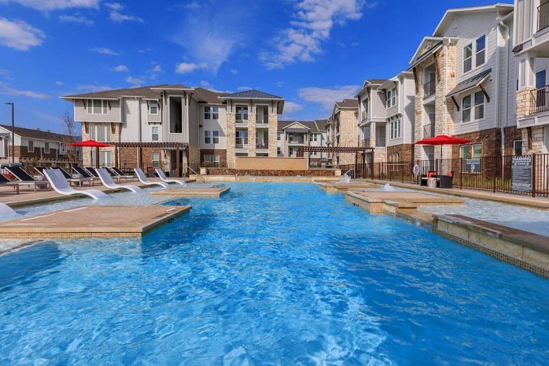 Luxia Rockwall Downes Apartments