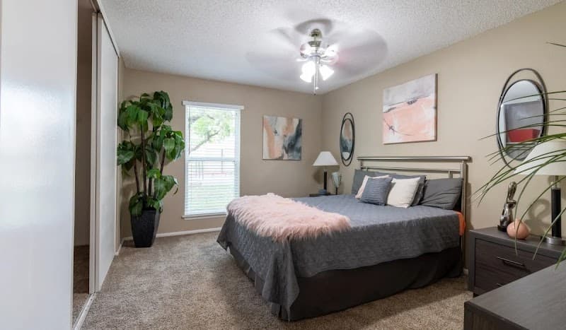 Meadows Apartments