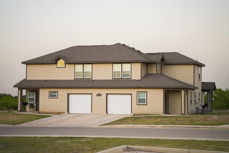 Oak Manor Villas