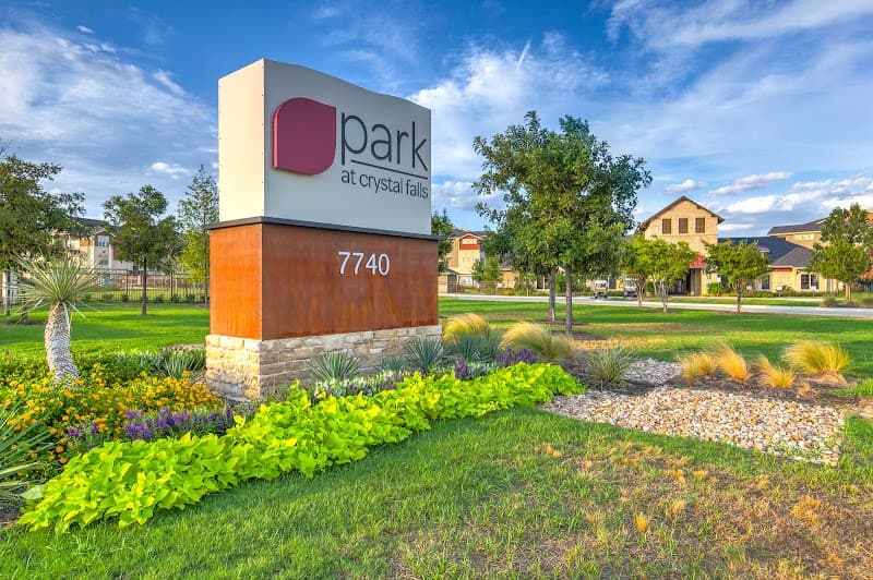 Park at Crystal Falls