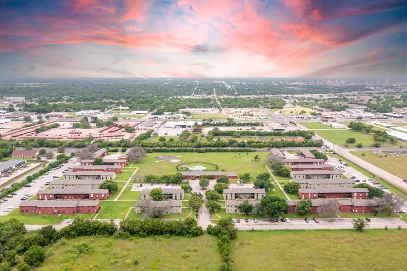 Prime 1800 Apartments