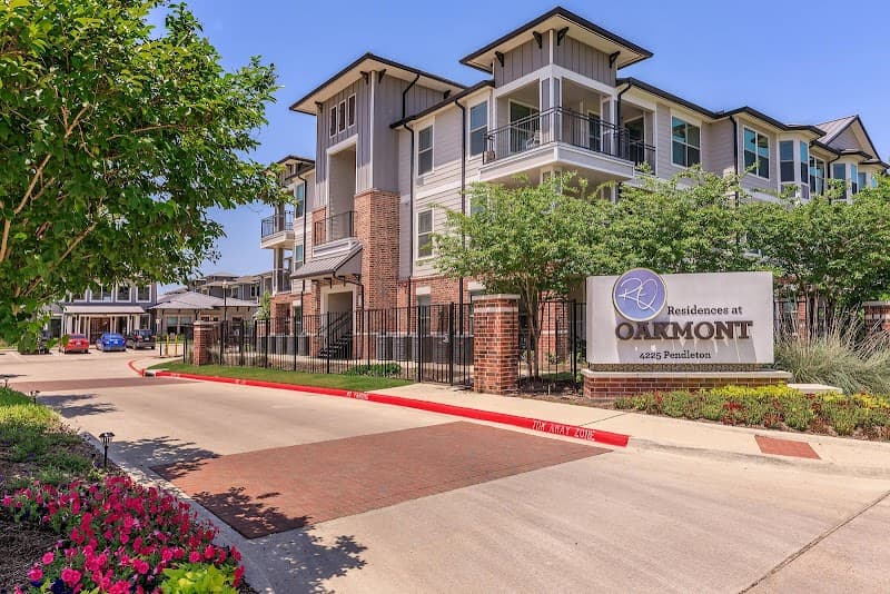 Residence at Oakmont Apartments