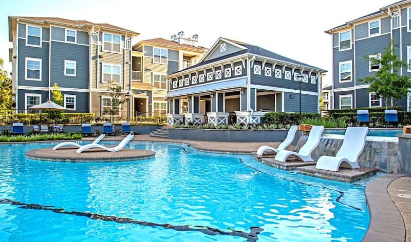 Retreat at the Woodlands Apartments