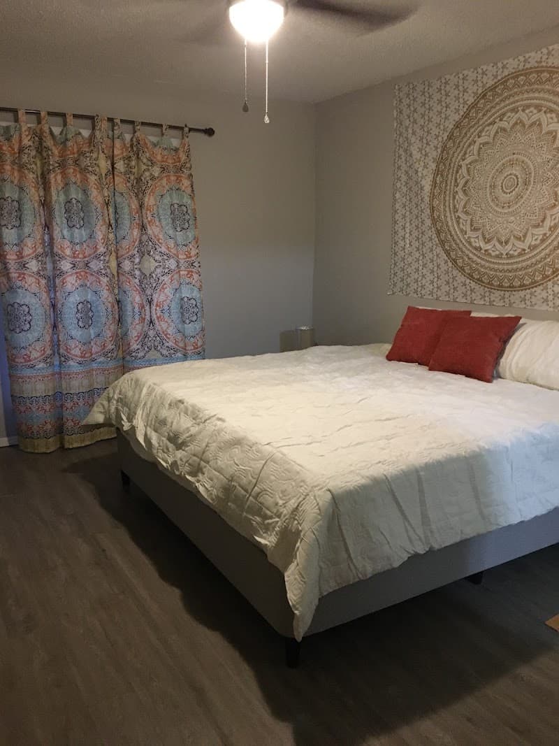Ridgewood Apartments