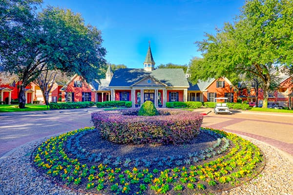 SaddleBrook Apartments