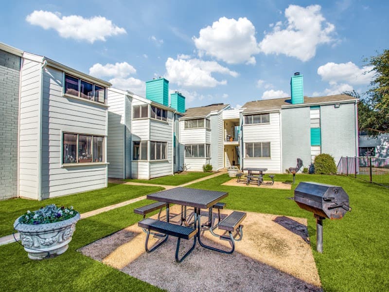 Sagamore Apartment Homes