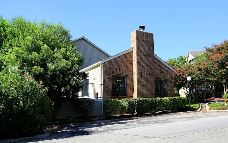 Silver Creek Apartments