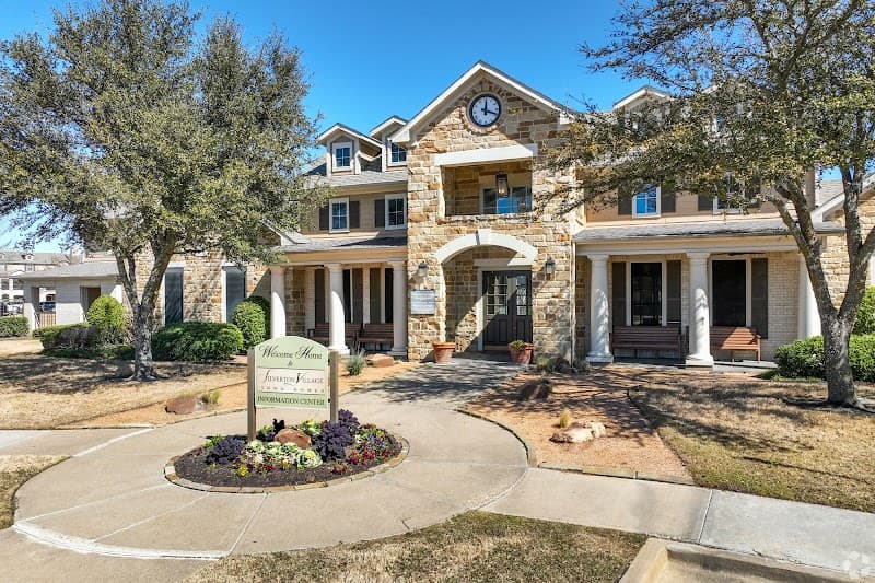 Silverton Village Apartments