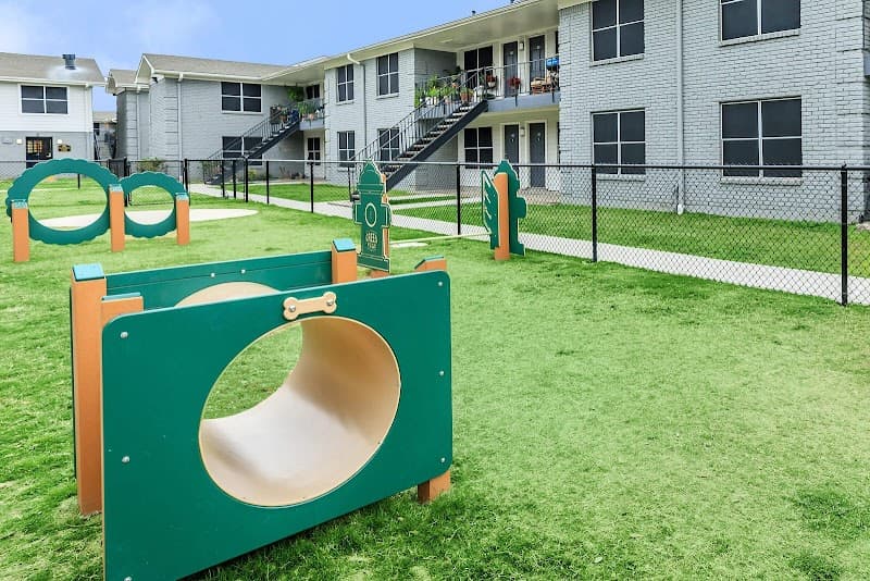 Solano Apartments