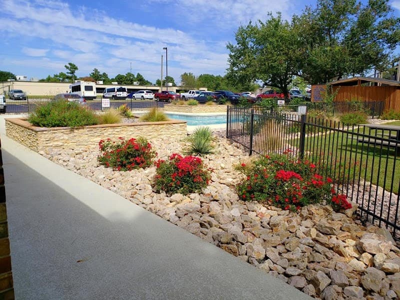 Stoneridge Apartments